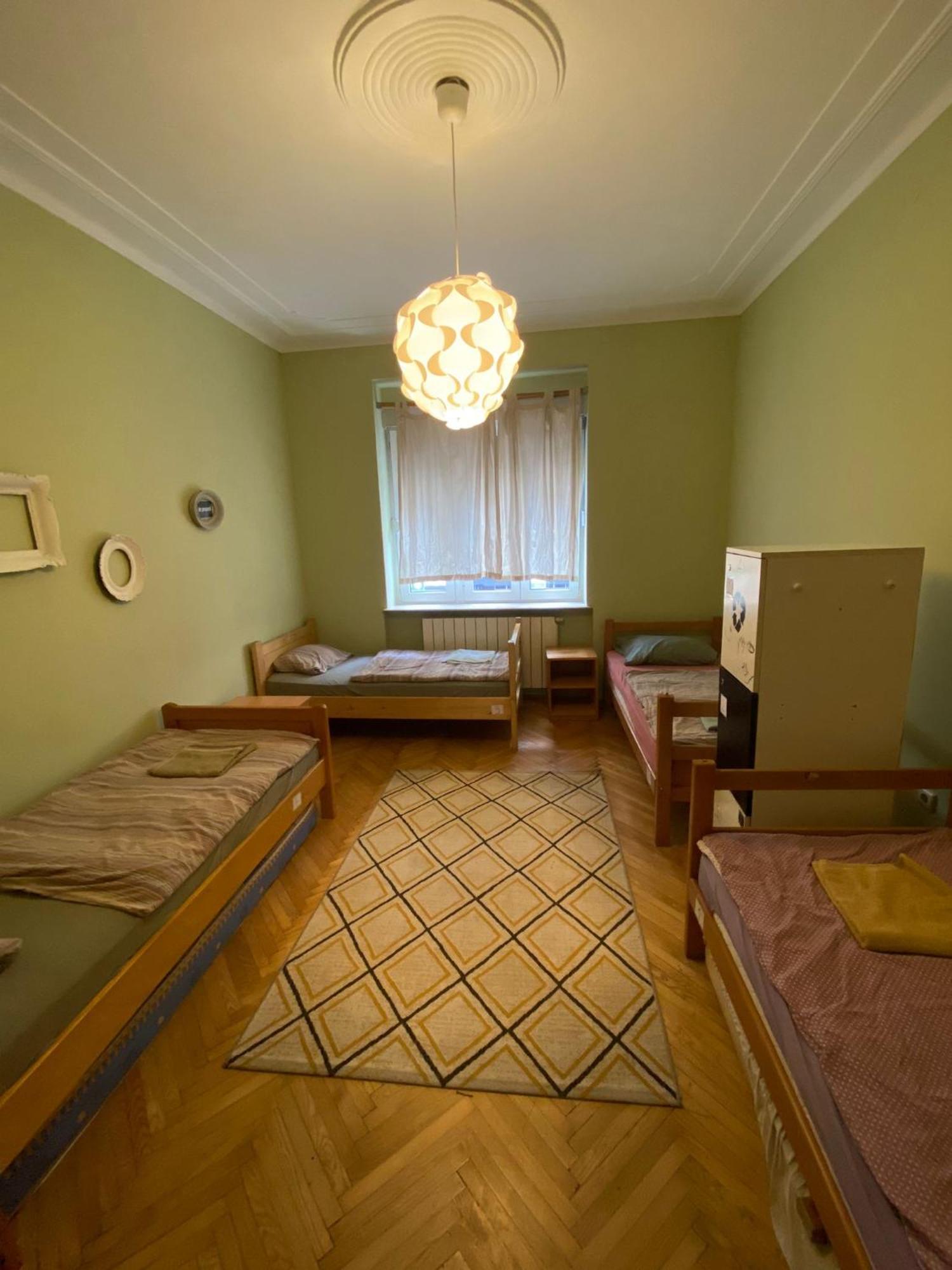 Hostelche Hostel Белград Экстерьер фото