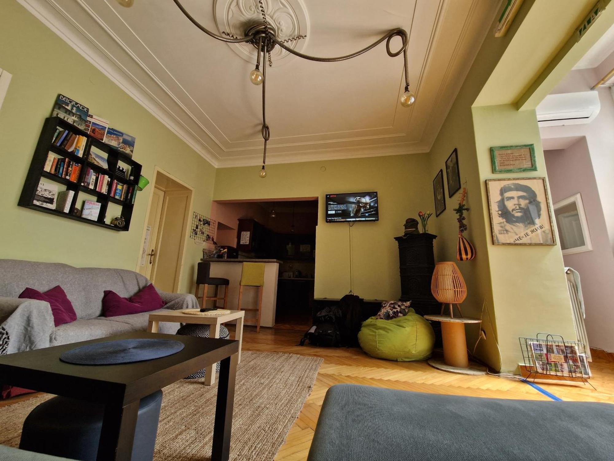 Hostelche Hostel Белград Экстерьер фото